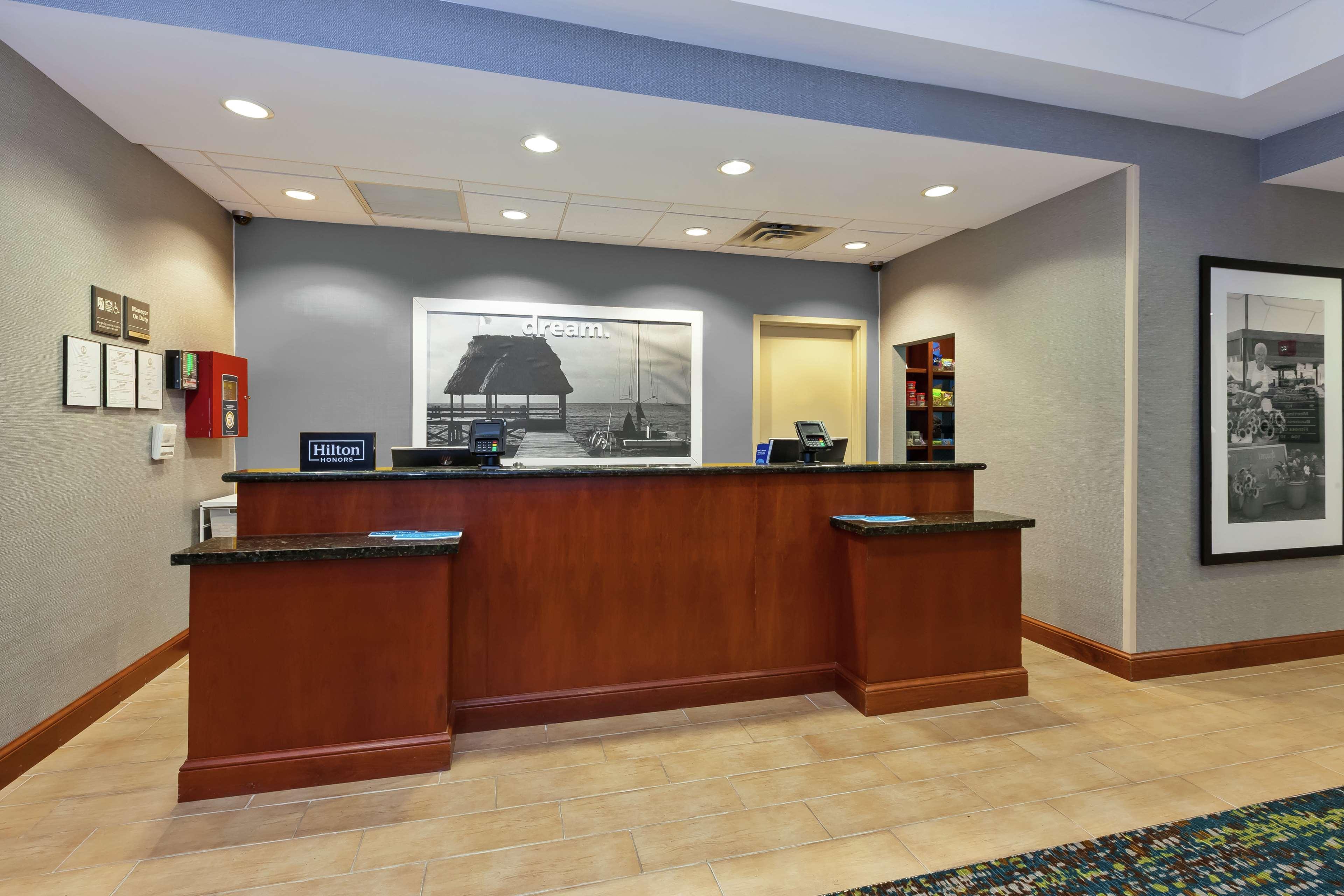 Hampton Inn & Suites Exmore - Eastern Shore Екстериор снимка